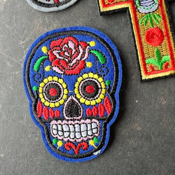Set of 5 Large Day of the Dead Sugar Skull Iron On Patches - Picture 7 of 7